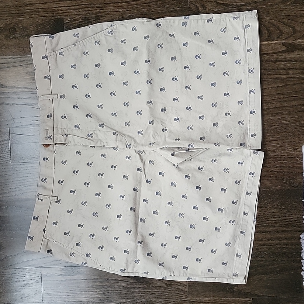 IZOD Men Shorts